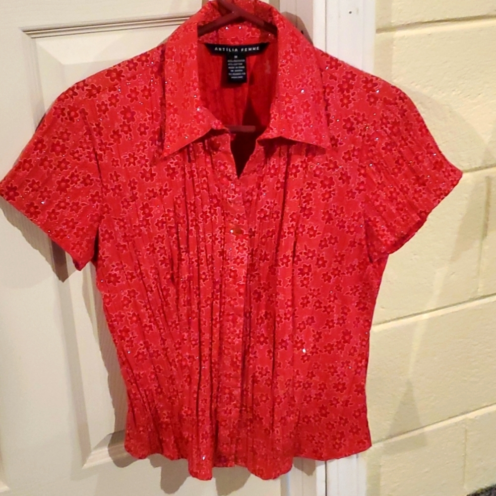 Antilia Femme red and silver , flowered sz medium .